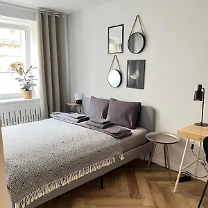 Tandem In Old Town - 24h Self Check-in Apartment